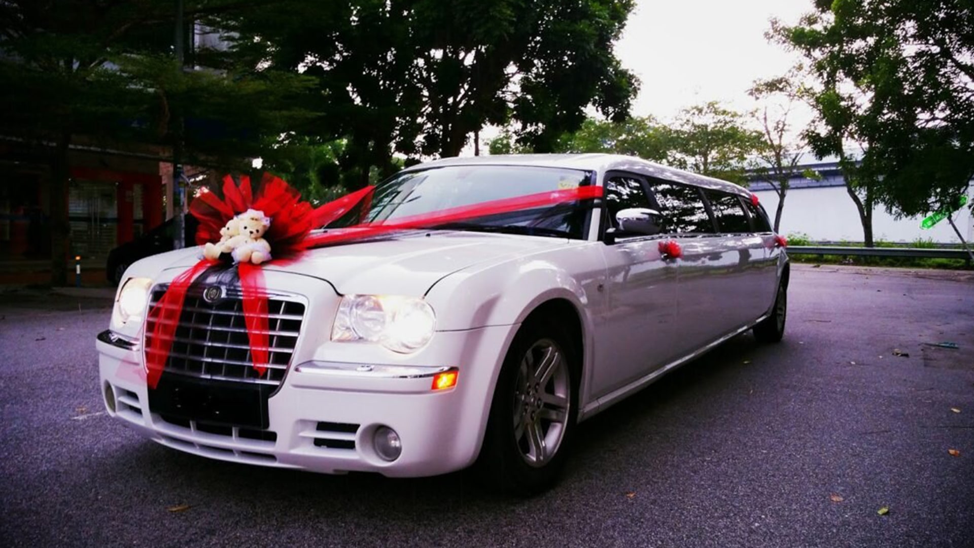 Wedding Chauffeur & Bridal Car Services